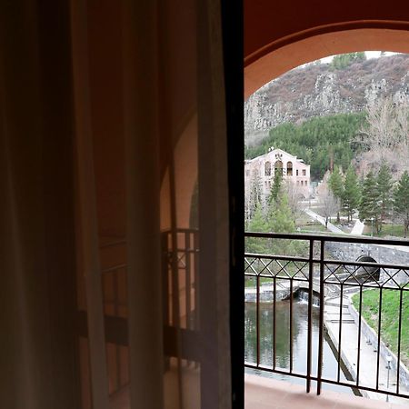 Grand Resort Jermuk Luaran gambar