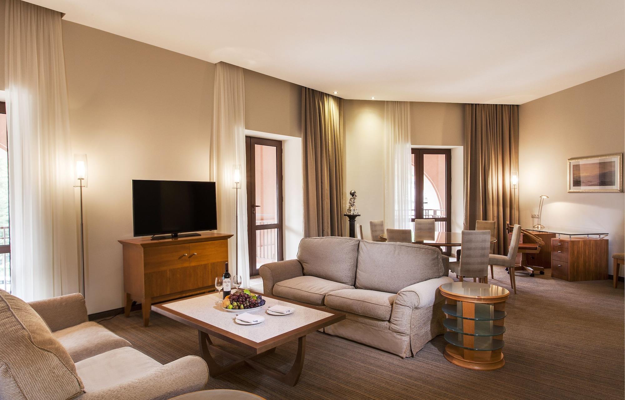 Grand Resort Jermuk Luaran gambar