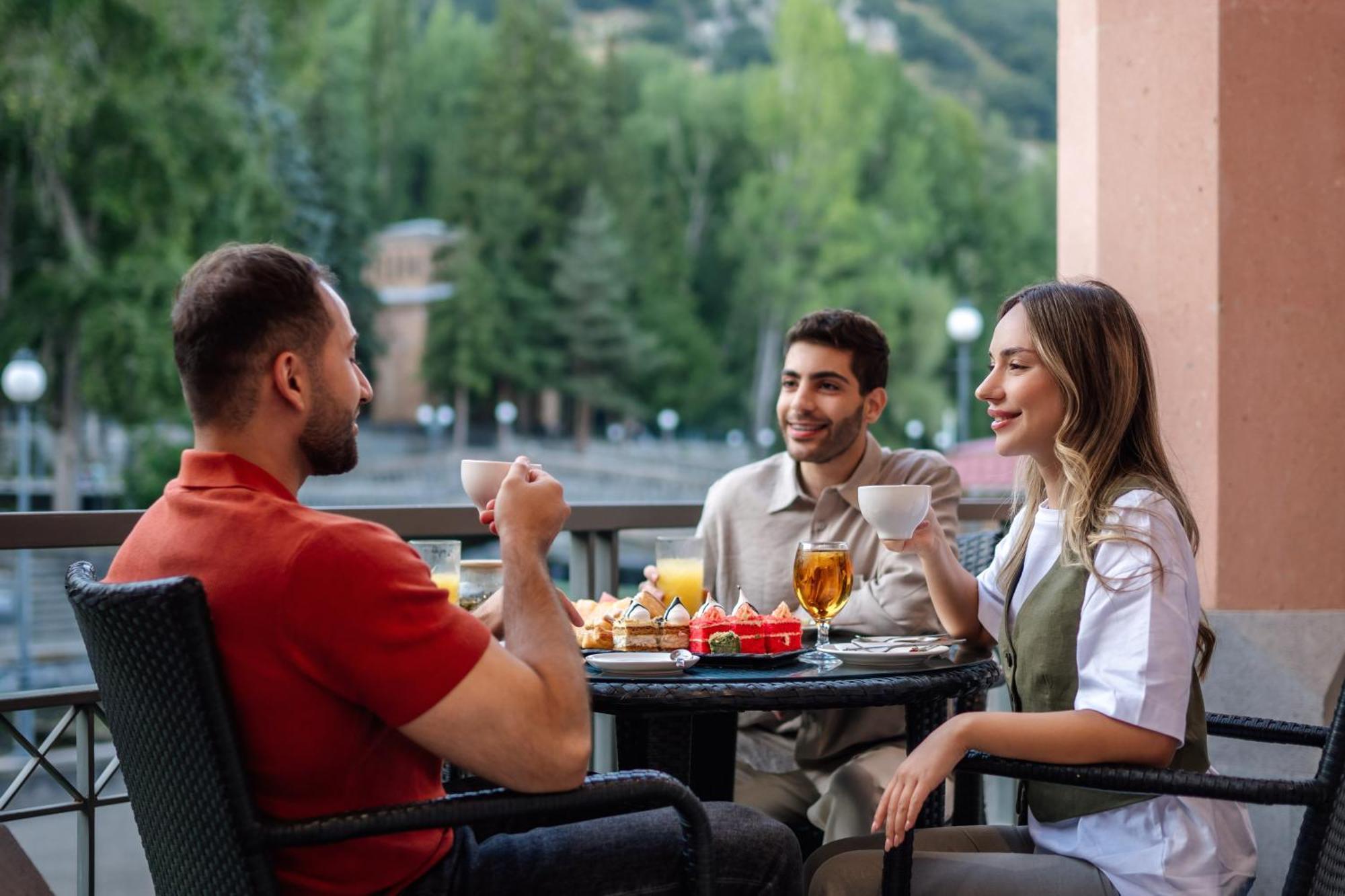 Grand Resort Jermuk Luaran gambar