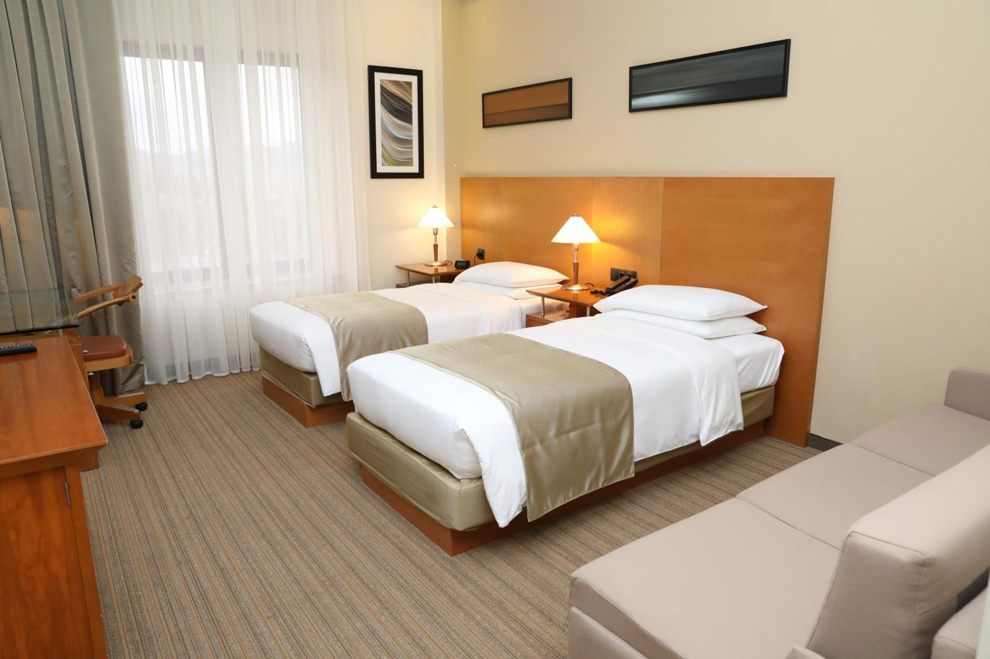 Grand Resort Jermuk Luaran gambar